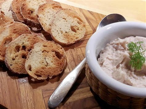 Smoked Mackerel Pate – Quick and Delicious – We are not Foodies