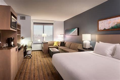 Hyatt Place at Anaheim Resort/Convention Center (Anaheim, CA): What to ...