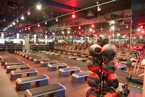 Fitness studio boutique - Google Search | Functional training gym, Gym ...