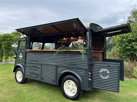 If You Need the World’s Coolest Food Truck, This 1955 Citroen H Van ...