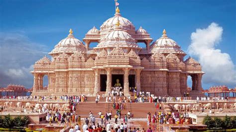 Akshardham Temple to reopen with Covid-19 safety guidelines - Travelbout