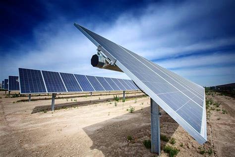 Types and Advantages of Single-axis Solar Tracker