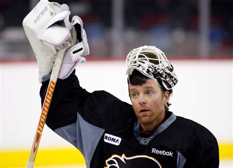 Calgary Flames goaltender Miikka Kiprusoff announces his retirement ...