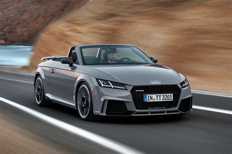 Audi TT RS Coupe, Convertible Charge into Beijing with 394 HP - Automobile