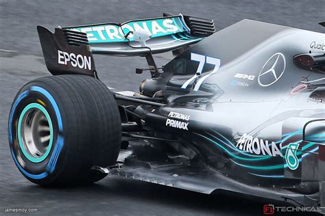 Mercedes AMG F1 W09 rear wing - Photo gallery - F1technical.net