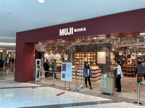 MUJI Opens 2nd Largest Store in Canada at Surrey's Guildford Town ...