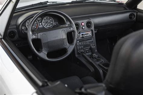 1990 Mazda MX-5 Miata Interior by CreativeT01 on DeviantArt