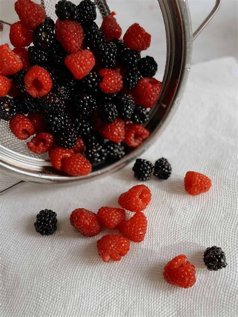 Berries Wallpapers (47 images) - WallpaperCosmos