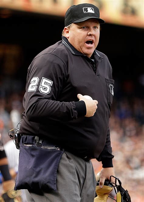 Umpire Suspended for Blown Call - NYTimes.com