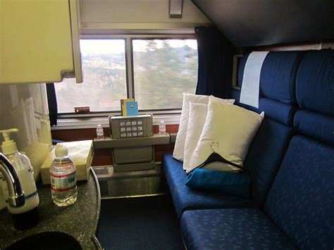 Amtrak Superliner Bedroom Tour | www.cintronbeveragegroup.com