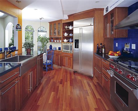 17 Trendy Hardwood Floor Kitchen Cabinet Combinations 2024