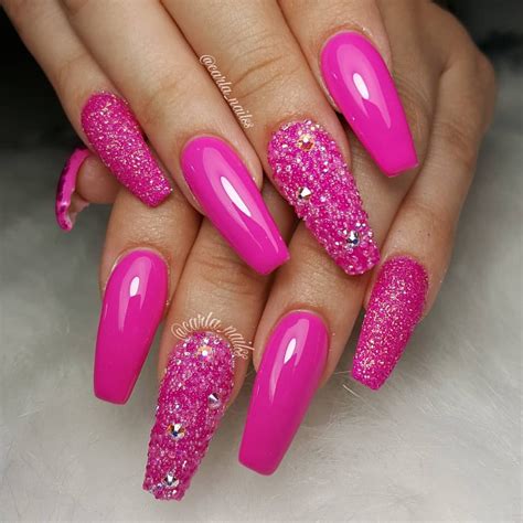 Hot Pink Acrylic Nails With Glitter / Gold + pastel yellow gel nail art ...