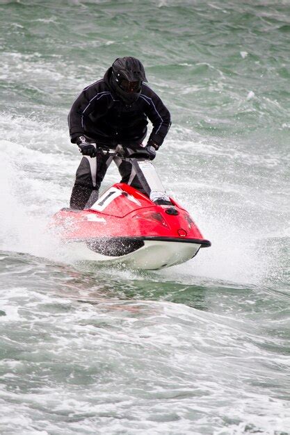 Premium Photo | Jet boat racing