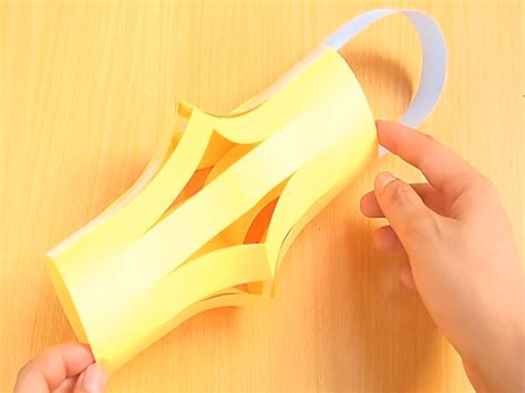 How to Make an Origami Paper Lantern: 8 Steps (with Pictures)