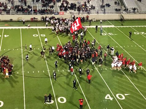 Wildcats advance to area football playoffs - Lake Highlands