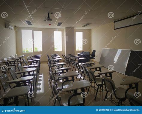 Classroom Minimalist Concept Stock Photo - Image of seminar, desk ...