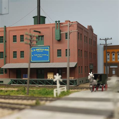 Modified Walthers buildings - Model Railroader Magazine - Model ...