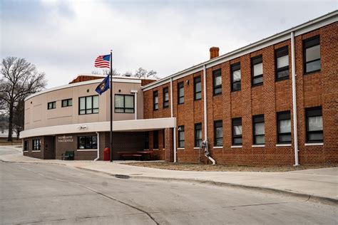 Nebraska schools are going to a four-day week. Teachers are pumped ...