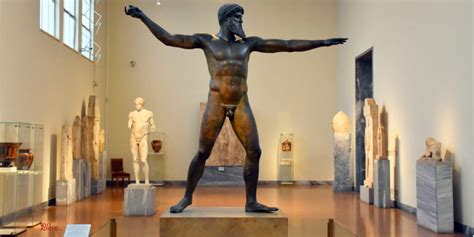 NATIONAL ARCHAEOLOGICAL MUSEUM in Athens - 7 must see exhibits