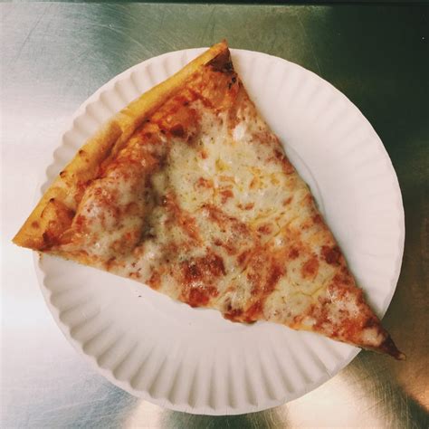 NYC's "Best" $1 Pizza Slices