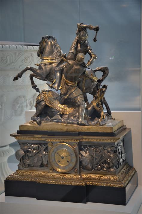 Louvre Lens : Clock decorated with the combat of Charles Martel and ...