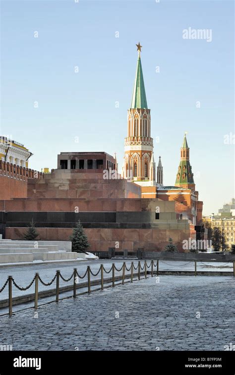 Lenin tomb on the Red Square Moscow Russia Stock Photo - Alamy