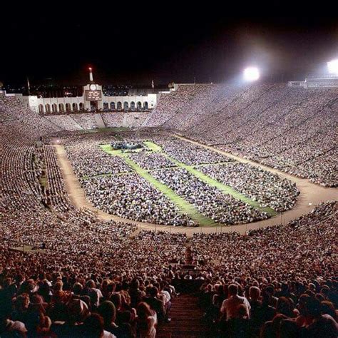 Billy Graham Crusade. Largest Crowd ever in L A Coloseum. | Billy ...