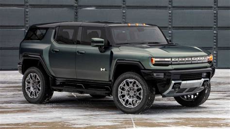 GMC Hummer EV SUV And Cadillac Celestiq Make Debut In China