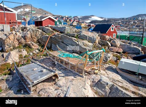 The Greenland town of Ittoqqortoormiit Stock Photo - Alamy