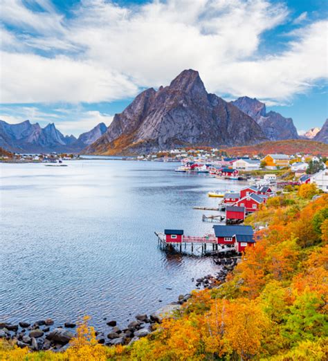 Your Guide to the Lofoten Islands | Discover the World