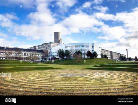 General view ninewells hospital hi-res stock photography and images - Alamy