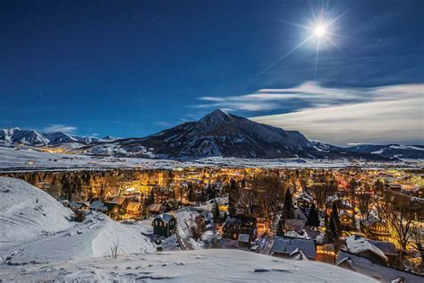 Snowboarding Mountains