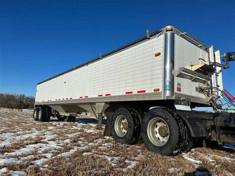 2006 Timpte Hopper Bottom Trailer – with Ag Hoppers, 42’, Less Than 30K ...