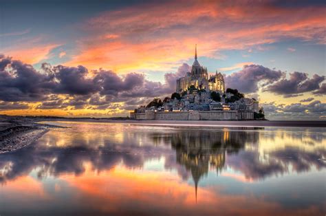 Le magnifique Mont Saint-Michel | France photos, Beautiful castles, Castle