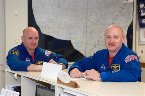 Astronaut Twins to Test Space ─Nonparadoxically - KURIOUS