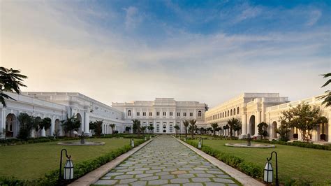 Taj Falaknuma Palace, Hyderabad, Telangana ⋆ Hotel ⋆ Greaves India