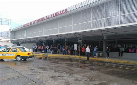 Central Camionera de Villahermosa, una empozada terminal de pasajeros ...