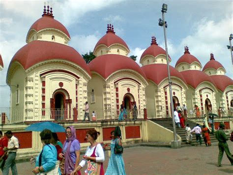 Dakshineswar Kali Temple, Kolkata | timings, aarti, entry fee, location ...