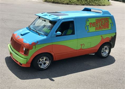 Custom Astro Mystery Machine | Astro van, Chevrolet astro, Mini van