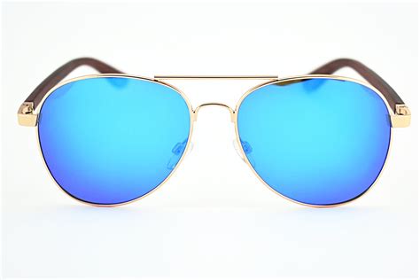 Classic Gold Frame Aviator Sunglasses - Beachcomer ...