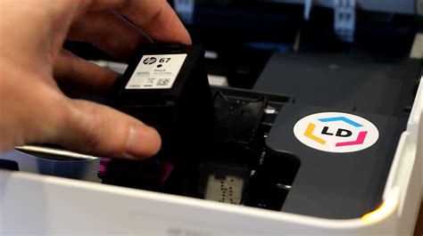 How to Install HP 67 Ink Cartridges – Printer Guides and Tips from LD ...