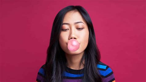 What Are The Reasons For The Chewing Gum Ban In Singapore? | Best of ...