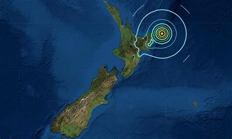 Third strong earthquake prompts tsunami warnings for New Zealand ...