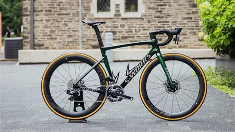 The new 2021 Specialized S-Works Tarmac SL7 is out for (re)Venge ...