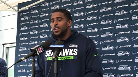 Bobby Wagner on Doug Baldwin retirement - YouTube