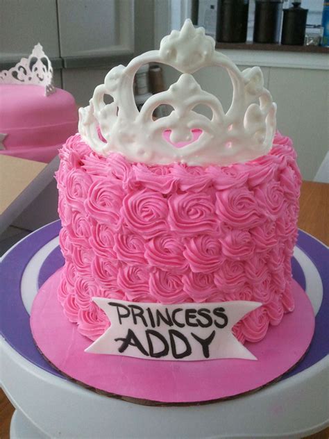 Princess Tiara Cake - CakeCentral.com