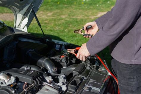 Weak Car Battery Symptoms: Bad Batteries vs Bad Alternators