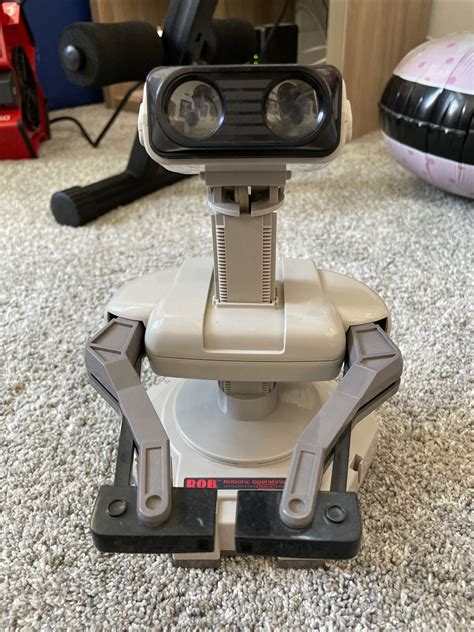 Nintendo NES R.O.B. Rob the Robot Robotic Operating Buddy PREOWNED No ...