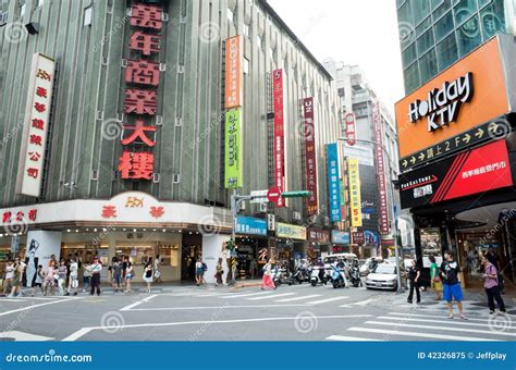 The road of Ximending editorial image. Image of stop - 42326875