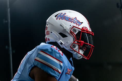 Houston Cougars football unveils baby blue alternate uniforms honoring ...